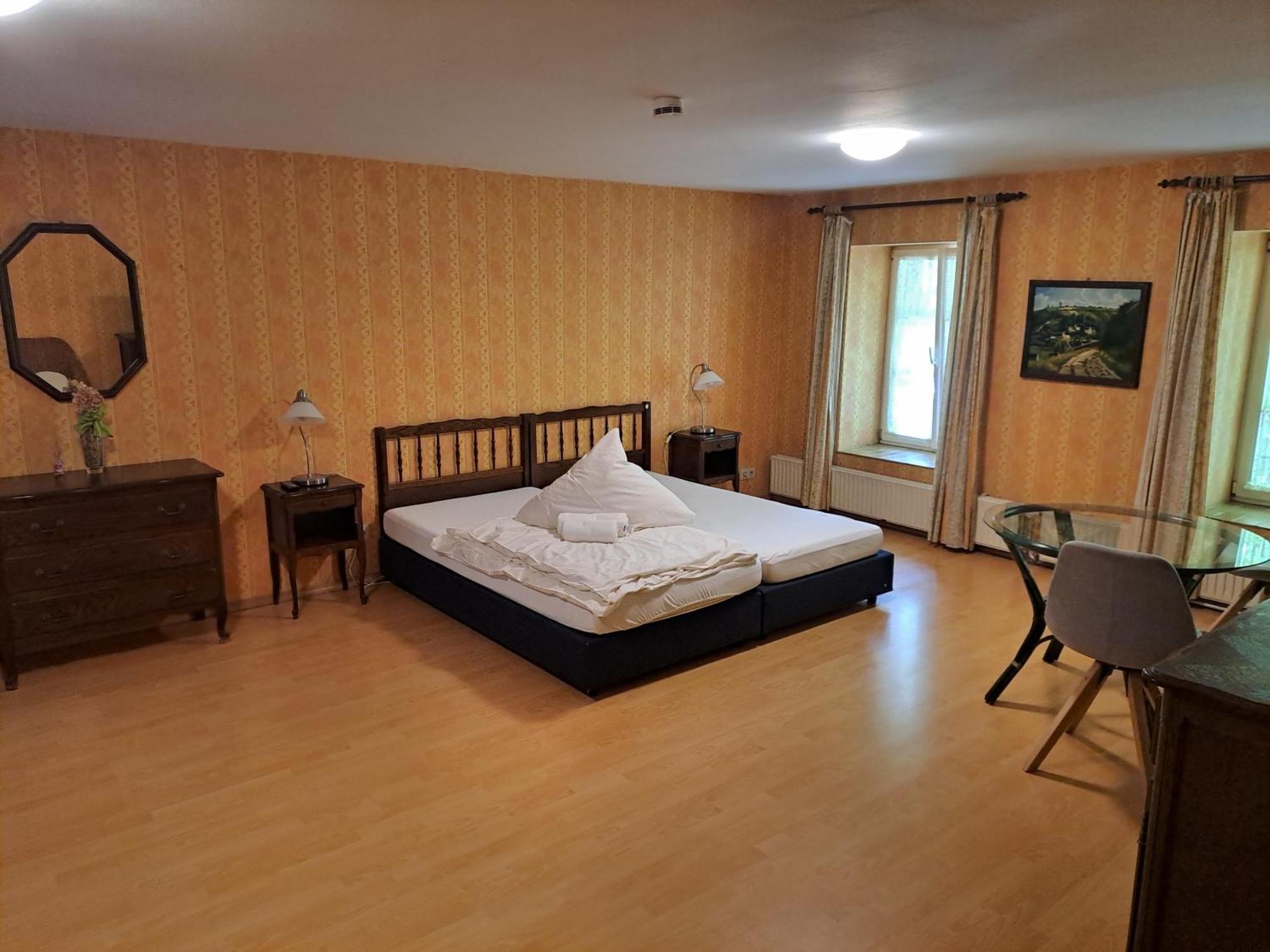 Hotel Restaurant Taffingsmühle Saarlouis Zimmer foto